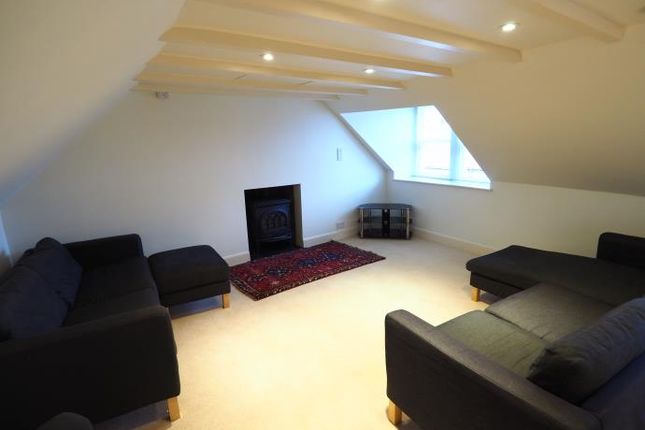 End terrace house to rent in Colvin Street, Dunbar