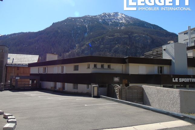 Apartment for sale in La Salle-Les-Alpes, Hautes-Alpes, Provence-Alpes-Côte D'azur