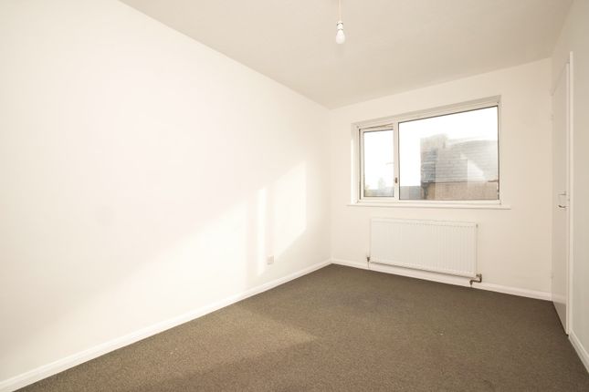 23, Sundew Grove, Kent photo 4