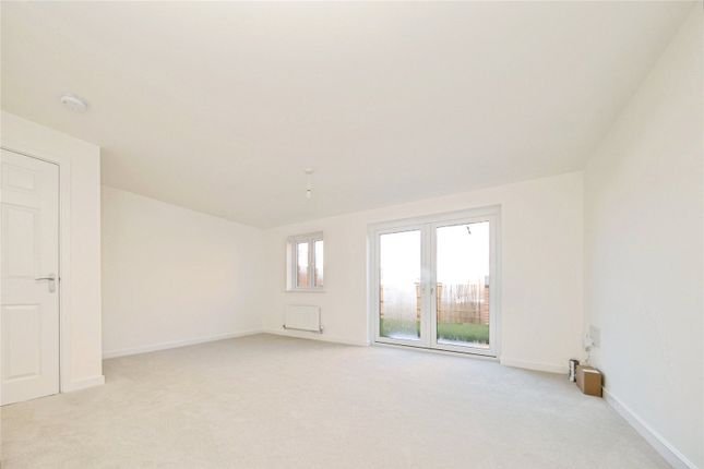 *40% Share* 2 Bed Constable Vale,, Hadleigh, Ipswich photo 4
