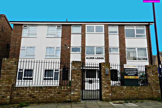 Flat for sale in Bury Street West, London