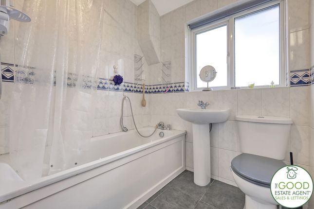 Terraced house for sale in Southview Road, Loughton