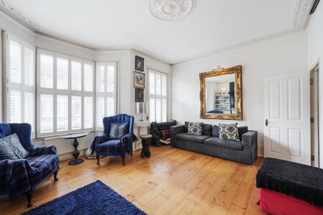 Thumbnail Flat for sale in Crayford Road, Tufnell Park