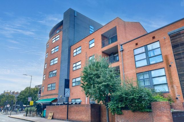 42, Newington Green, London photo 4