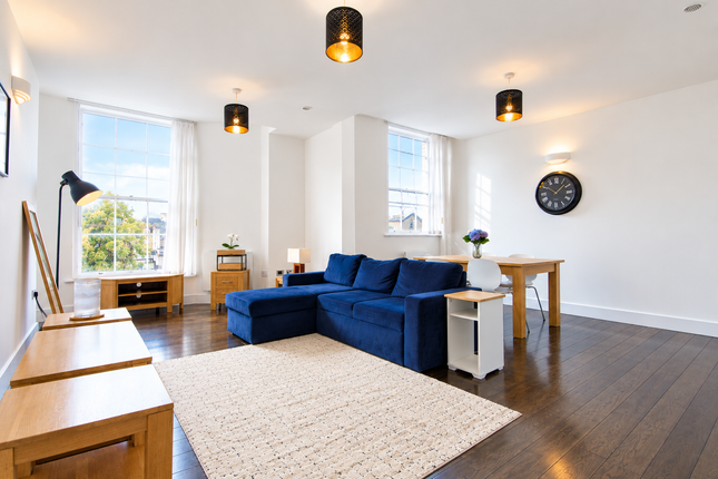 Flat 10, 173-175,, Kings Road, Berkshire photo 2
