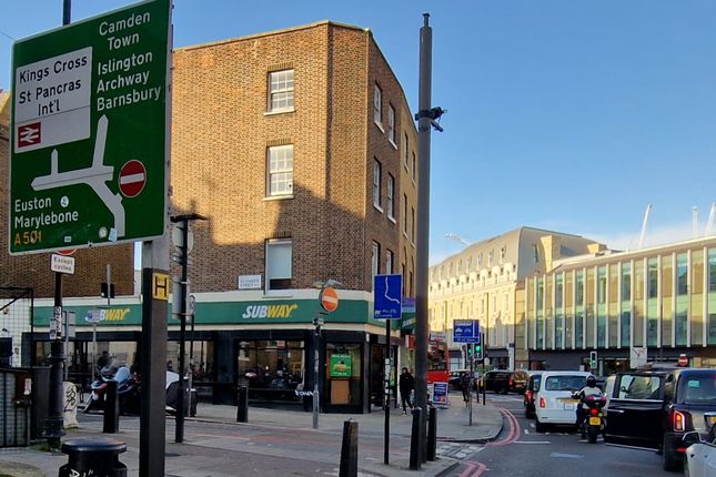 Retail premises to let in Gray's Inn Road, London