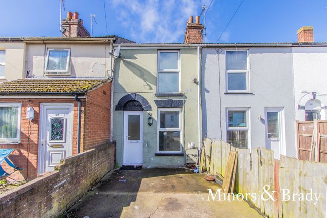 Thumbnail Terraced house to rent in Exmouth Road, Great Yarmouth