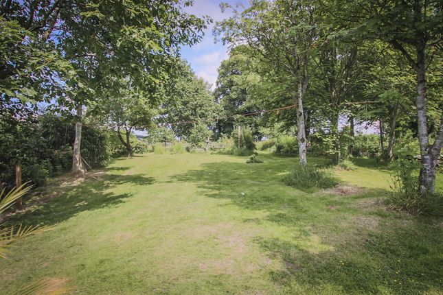 Breeze Cottage, Skipton Old Road, Foulridge photo 3