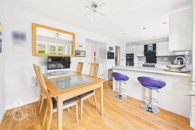 3 Tuffs Road, Eye photo 4
