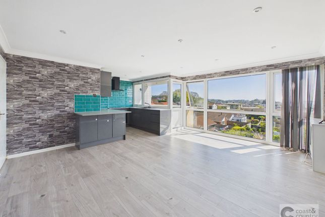 12 Oaklawn Court Barton Road, Torquay photo 2