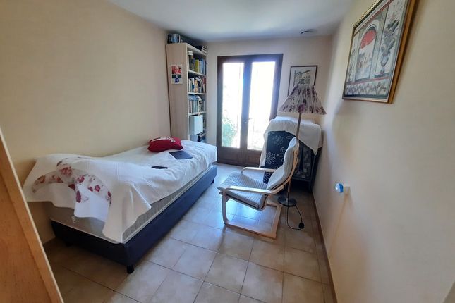 Detached house for sale in Autignac, Languedoc-Roussillon, 34480, France