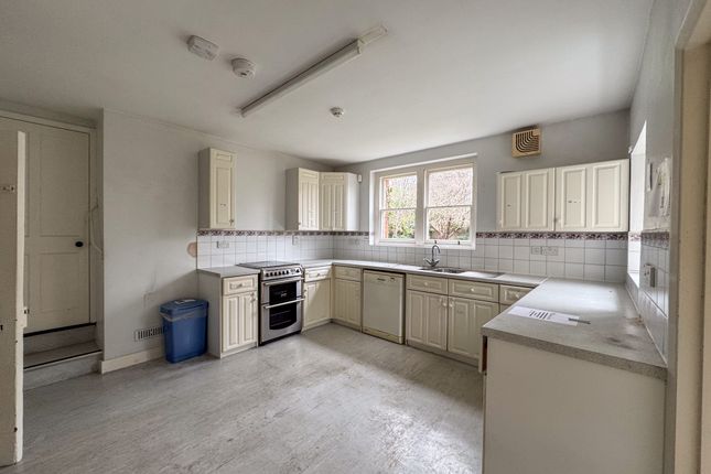 76, East Hill, Colchester photo 2