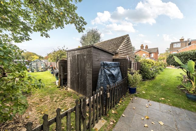 12, Elmbridge Road, Cranleigh photo 4