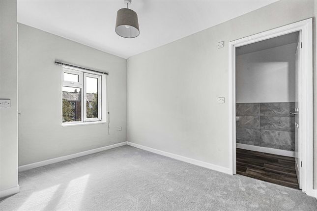 29, William Street, Berkshire photo 3
