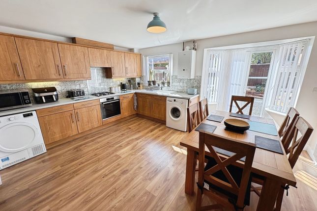 4, Rose Hip Walk, Witham St Hughs photo 4