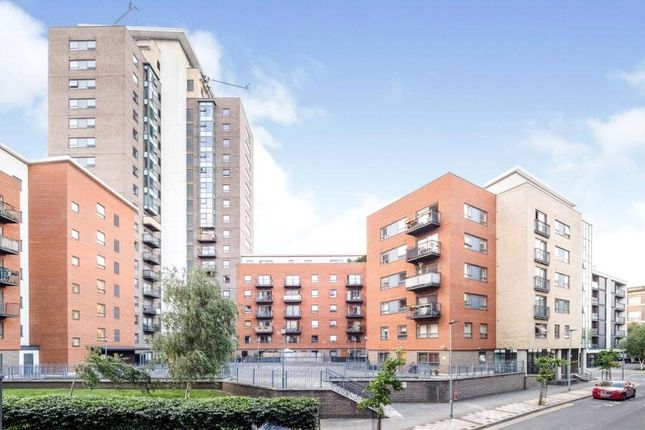 Apartment 157, Burford Wharf Apartm, 3, Cam Road, London photo 2