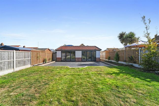 Bungalow for sale in Fernwood Avenue, Holland-On-Sea, Clacton-On-Sea
