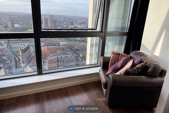 Apartment, Bridgewater Place Water Lane, Leeds photo 5