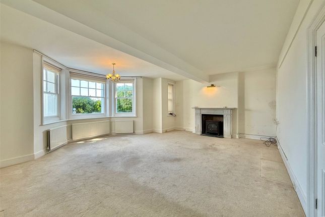 Garden Flat, 6A, Chatsworth Gardens, East Sussex photo 2