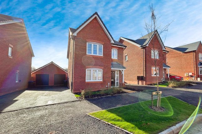 Thumbnail Detached house to rent in Oakley Road, Kenilworth