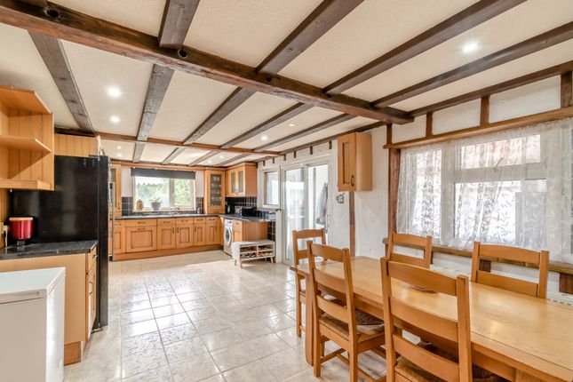 Marleywood Bungalow,, Marley Lane, Canterbury photo 4