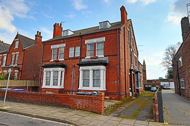 Thumbnail Flat for sale in Lawn Road, Wheatley, Doncaster