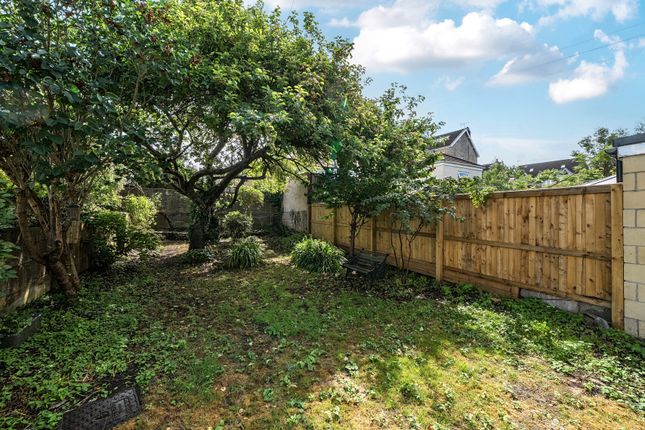 61, Wellsway, Somerset photo 2