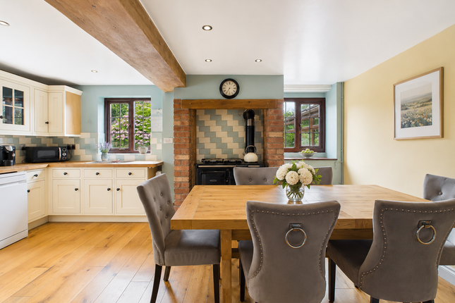 Millburn Beech, Beech Road, Lydney photo 3