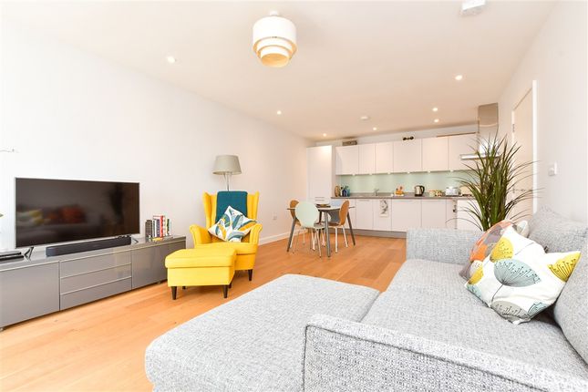 Kitchen/Diner/Lounge