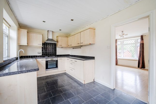 259, Wrenthorpe Road, Wakefield photo 3