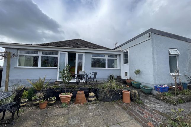 Detached bungalow for sale in Heol Y Felin, Pontyberem, Llanelli