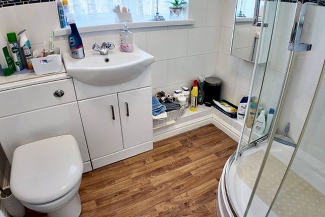 48 Highmead, Blackwood photo 4