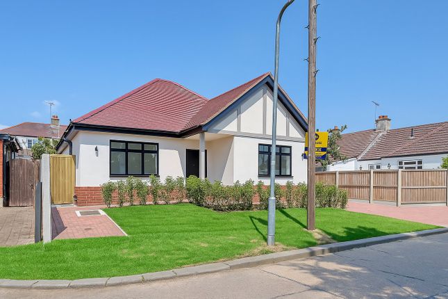 Thumbnail Detached bungalow for sale in Highfield Way, Westcliff-On-Sea