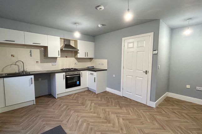 2, Hazel Gardens, Barnsley photo 2