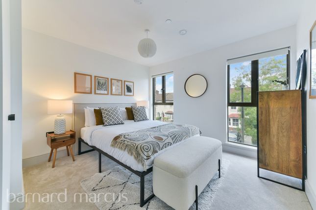 Flat 12, 2.04, Abbey Wall, Station Road, London photo 2
