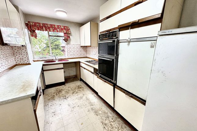 12 Pinfold Court, Manchester photo 3