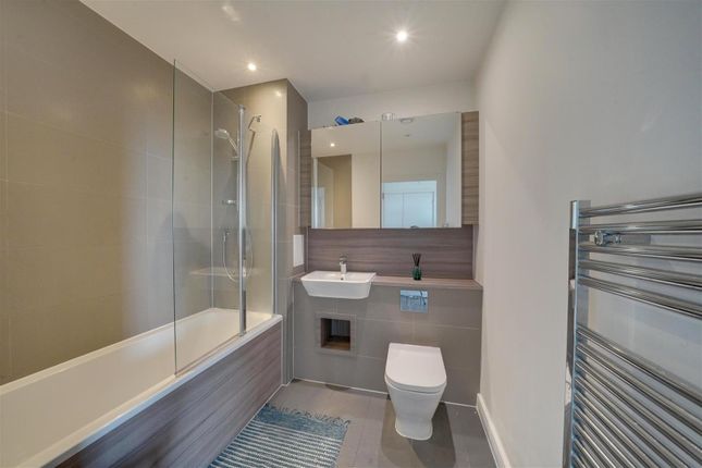 47, Peregrine Point, 1, Alma Road, Enfield photo 4