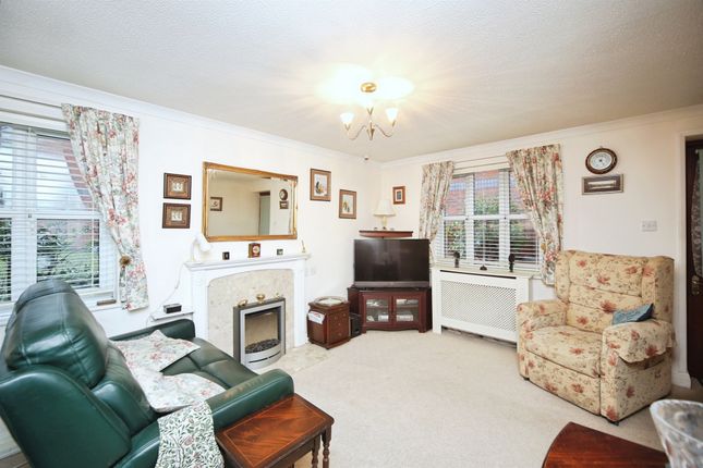 50, Saffron Meadow, Stratford-Upon-Avon photo 4