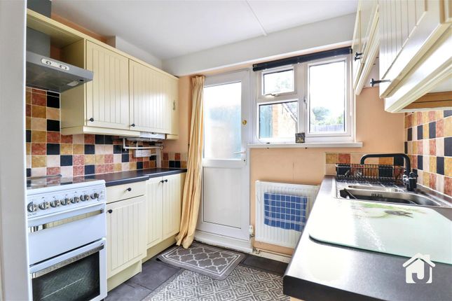 77, Church Lane, Anstey photo 4
