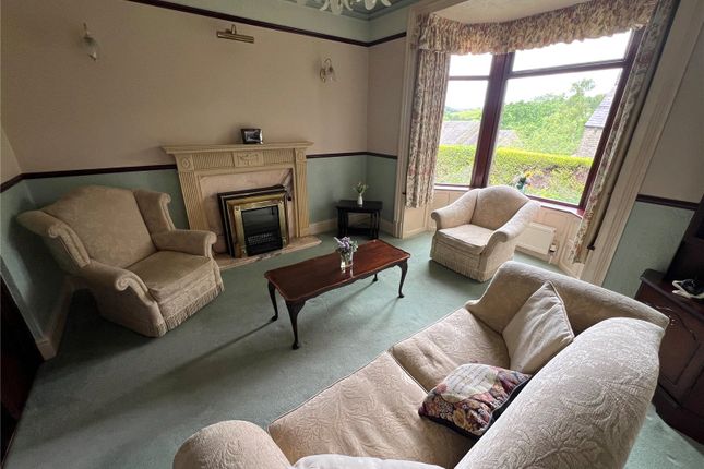2 Hazel Villa,, Valley Road, High Peak photo 3