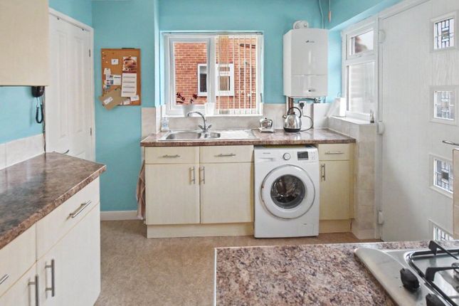 12, Granny Lane, Leeds photo 3