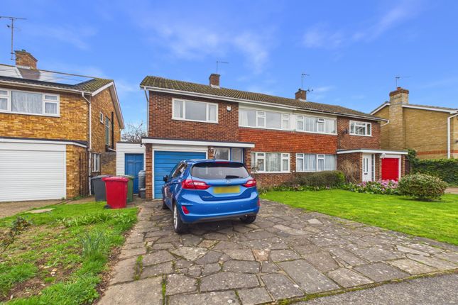 3-bed house on 55, Halkingcroft, Berkshire, £650,000