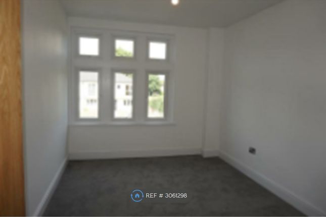 Bradford Road, Flat  Rowlands Court, Trowbridge photo 4