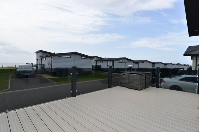 Mobile/park home for sale in Cliff View, Naish Park, Christchurch Road, New Milton