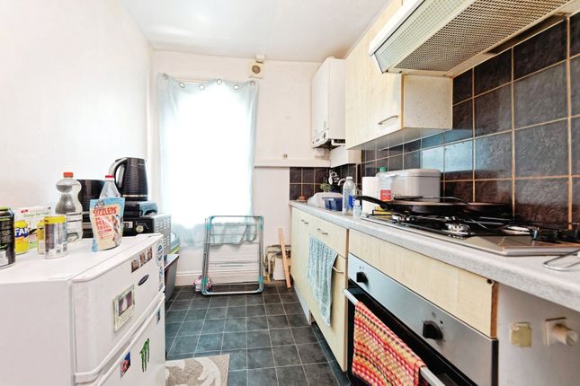 10 Samuel Court 10-12,, Athelstan Road, Kent photo 4