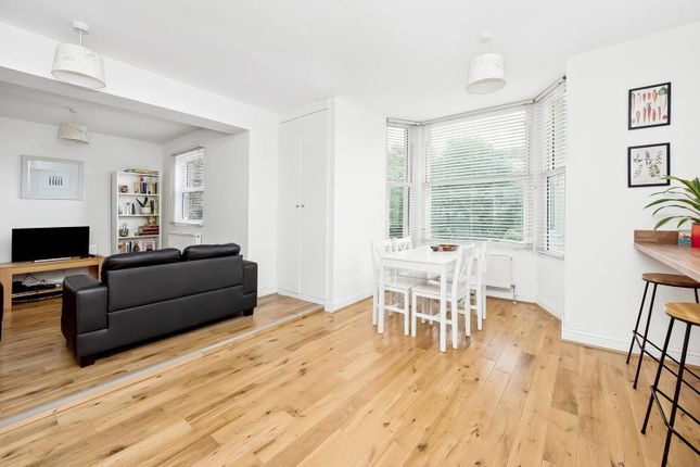 Flat for sale in Forest Hill Road, East Dulwich, London