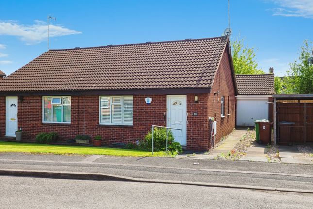 Bungalow for sale in Dean Close, Wollaton, Nottinghamshire