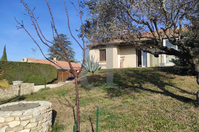 Bungalow for sale in Valreas, Provence-Alpes-Cote D'azur, 84110, France