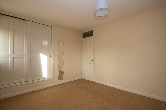 Terraced house to rent in Kingfisher Close, Thornbury, South Gloucestershire