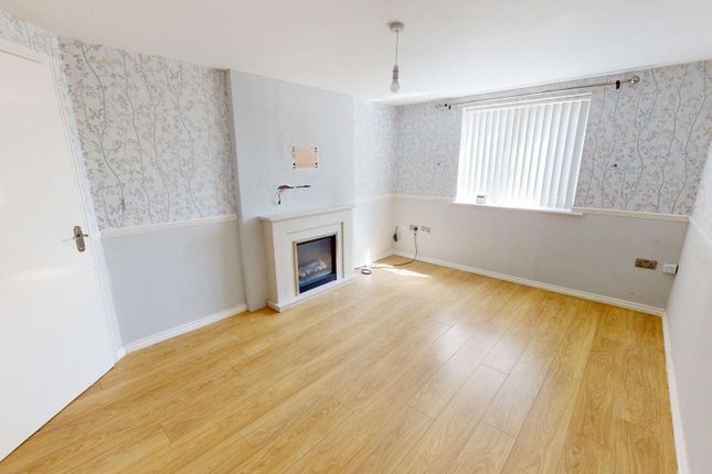 Flat 11, Stone Pillar Court Bucknall Old Road, Stoke-On-Trent photo 4